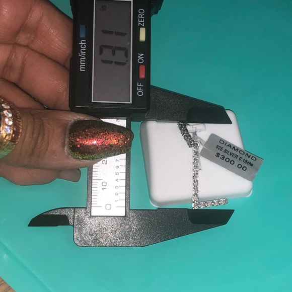 Real Diamond L initial charm pendant NOT CZ Not fake bestselling Christmas gift - Picture 3 of 4